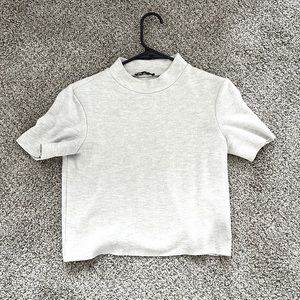Zara Cropped Sweater Shirt
